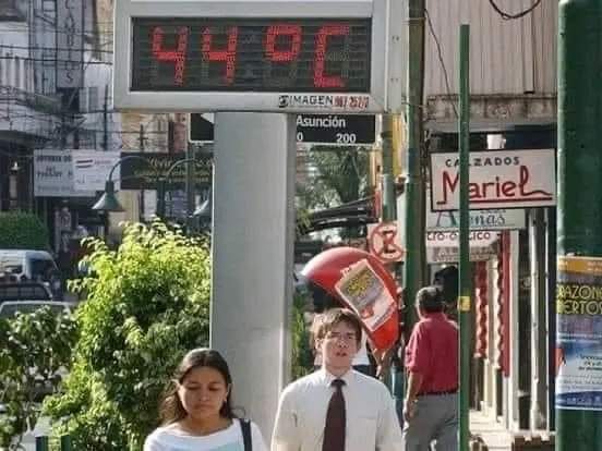 mathipandieri's tweet photo. Te estoy esperando más que el aguinaldo https://t.co/4v1BOFs5d3