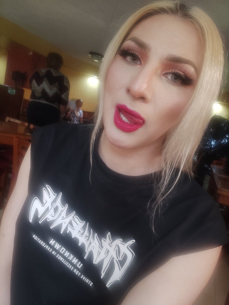 Rominatrix46's tweet photo. Quién pasa su 🍆 por esa boquita? 🔥
#transgirl #chacales #twinks #dotados #flaquitos un paso al frente! https://t.co/Tvjk86VkOY
