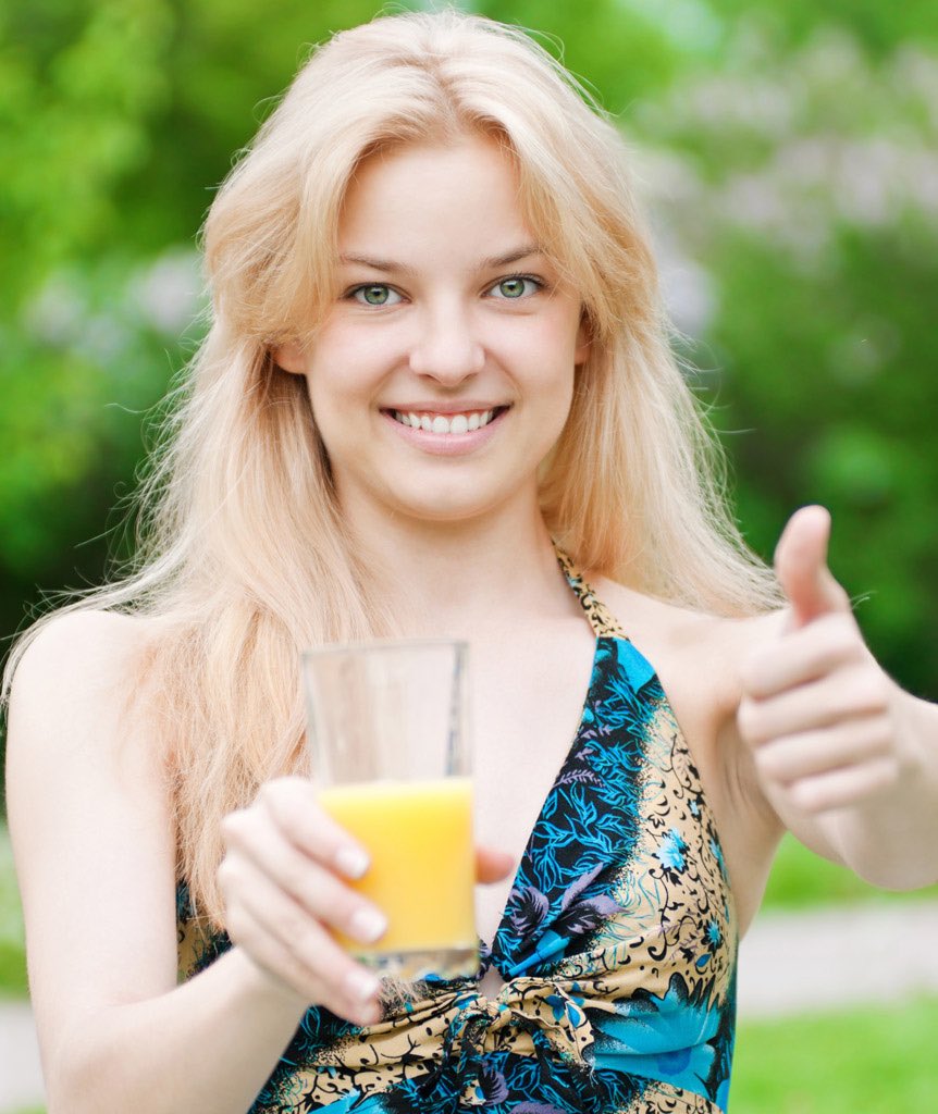 公开表扬，私下批评！
表扬要具体，批评要模糊！