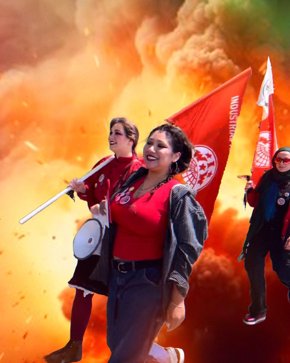 <a href="/iww/">Industrial Workers of the World</a> <a href="/peetslaborunion/">Peet’s Labor Union</a> marching on the boss like… #solidarityforever #aninjurytooneisaninjurytoall