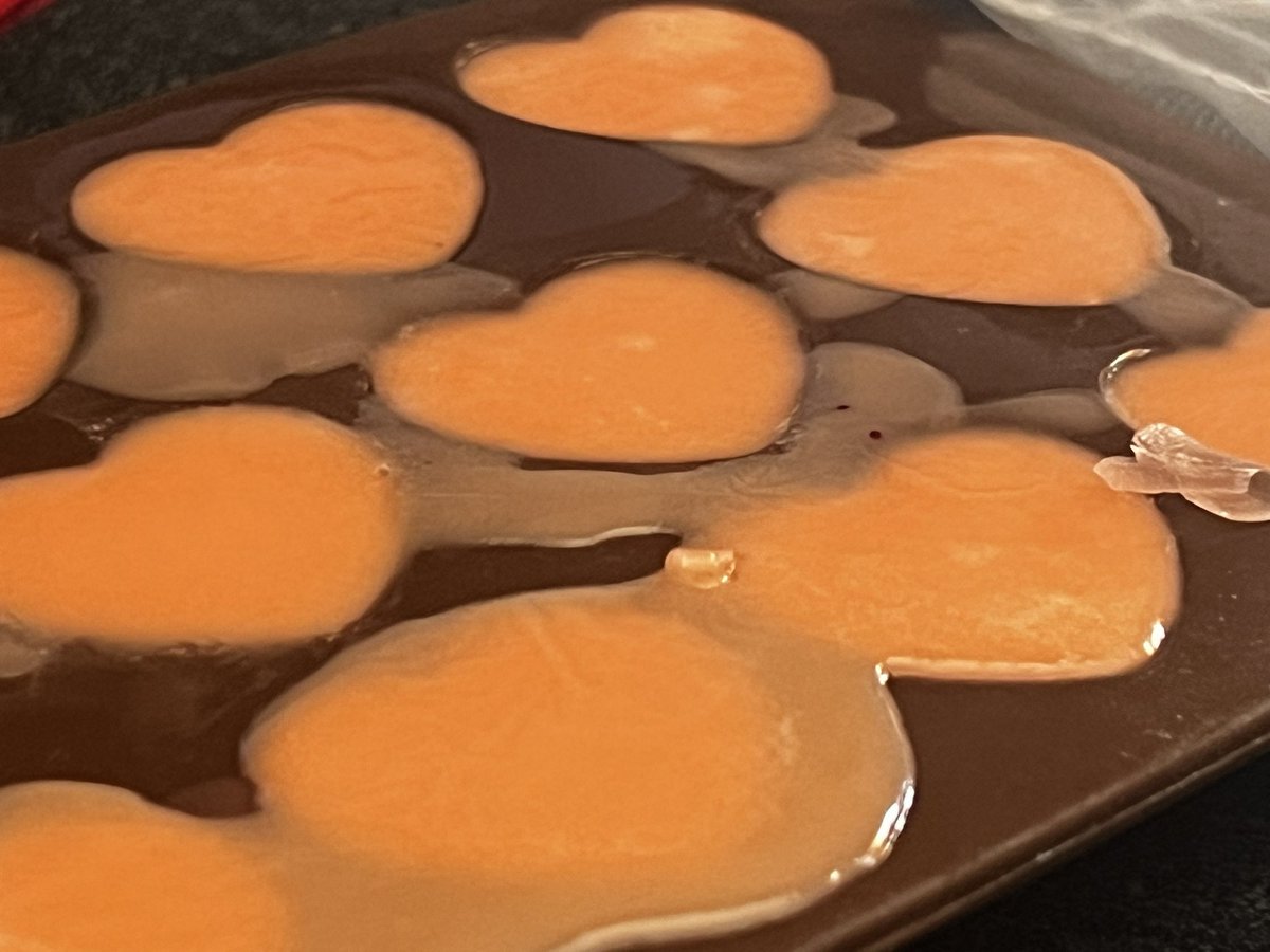 JumpyJellybean_'s tweet photo. https://t.co/EqZBbvq9nc

Please consider supporting my small business, I have 54 more days to save my business.

Saving my business one bath bomb, soap, donation at a time. https://t.co/pS0lS2ruQI