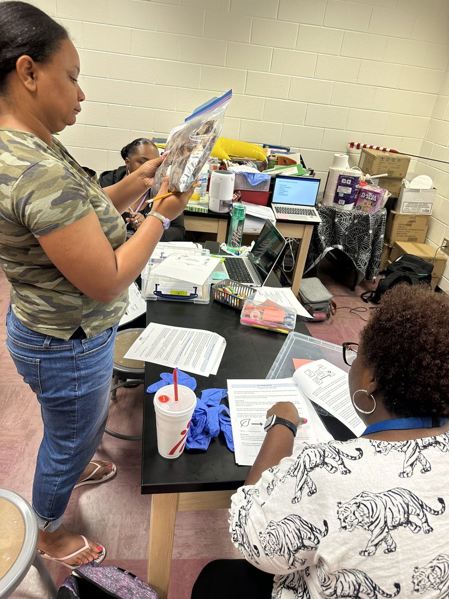 Austin C Wilson (@acwscience) on Twitter photo What a great day of PD with <a href="/TES_hcs/">Tussahaw Elementary</a> grades 3-5 Ts as we engaged in activities aligned to their first unit of study and discussed the instructional framework. <a href="/klbsci/">Kaneice Bembry (KB)</a> #HenryDiscovers #WinningForKids #ScienceInHenry What a great day of PD with <a href="/TES_hcs/">Tussahaw Elementary</a> grades 3-5 Ts as we engaged in activities aligned to their first unit of study and discussed the instructional framework. <a href="/klbsci/">Kaneice Bembry (KB)</a> #HenryDiscovers #WinningForKids #ScienceInHenry