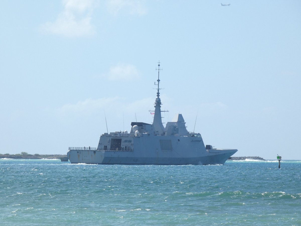 WarshipCam's tweet photo. French Navy Aquitaine-class frigate FS Bretagne (D655) leaving Pearl Harbor - July 9, 2024 #fsbretagne #d655
SRC: TW-@ES12071207 https://t.co/hXgt6ZT284