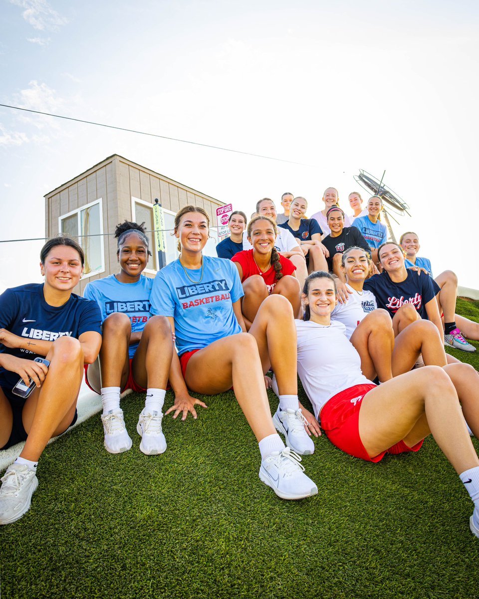 Liberty Women's Basketball tweet media