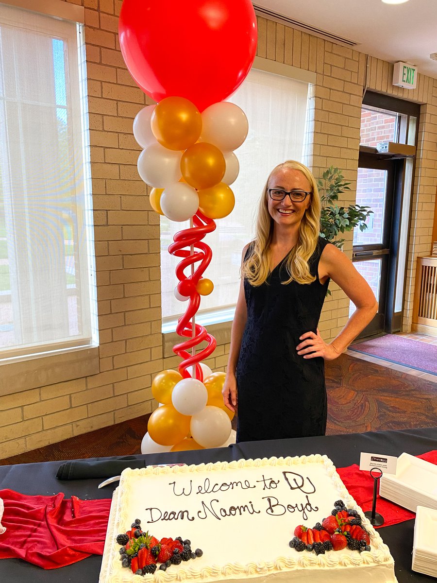 Daniels at DU tweet media