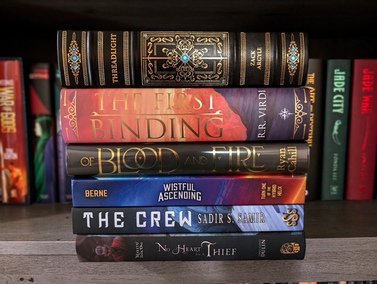 boekelley's tweet photo. Hey #BookTwitter let's do something fun.

Show me some of your favorite books to recommend to others! Bonus points if you call out the book that surprises people the most. For me that would be Wistful Ascending. https://t.co/6TI34akMFS
