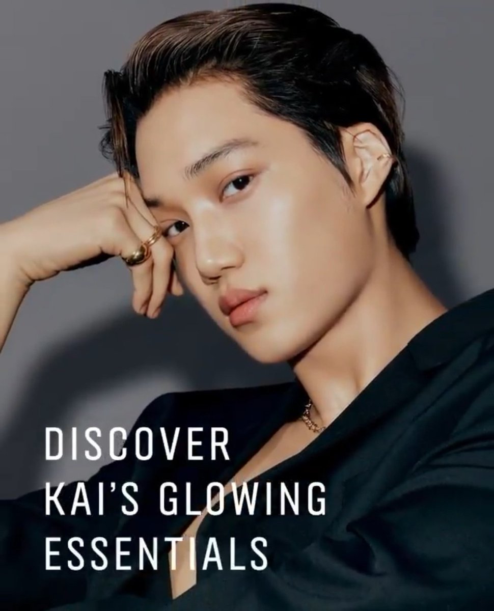 zkdlinkai0114's tweet photo. ✨🐻💄KAI GLOW💄🐻✨
🐻 Hello everyone, I am the new Bobbi Brown Asia Pacific Muse, KAI
#컴온앤해시태그카이
#카이군의행복매일바라며기다리고있어
#카이 #KAI #김카이 #김종인
#KAIGLOW https://t.co/mIeX9URFyR