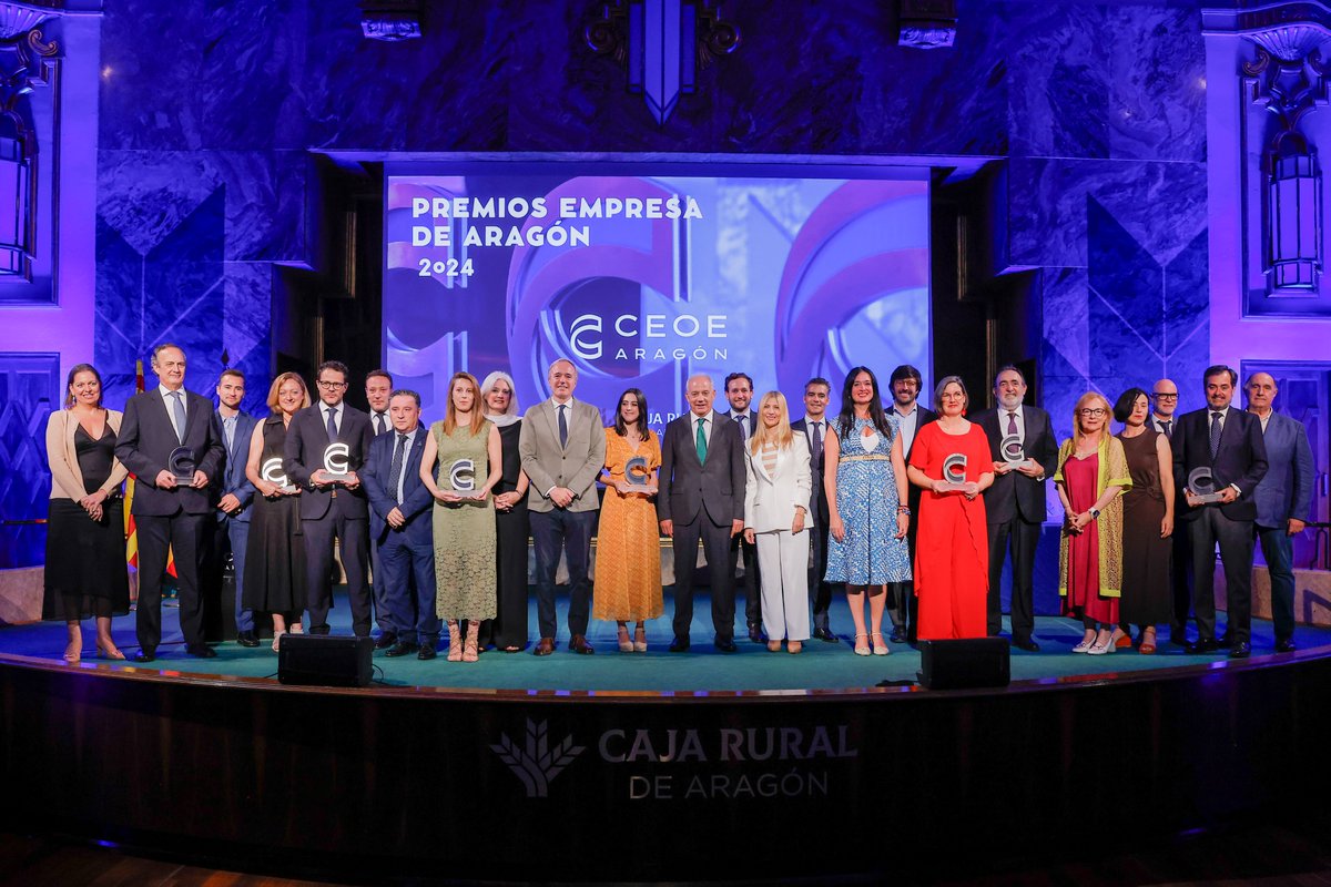 CEOEAragon's tweet photo. ¡Enhorabuena a las galardonadas con los Premios Empresa de Aragón 2024! @Novaltia @pasteleriascaso @awscloud_es #Taisi #Adiego #Frutanesa #Masfarr�� #Ibernex
Gracias a todos los que nos habéis acompañado y a @CajaRuralAragon por su apoyo y dar un marco estupendo a la gala https://t.co/OG0ux1h8UM