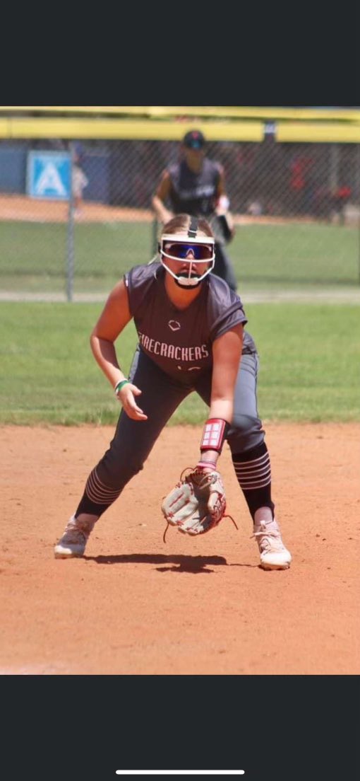 IL_Firecrackers's tweet image. Let’s celebrate Camryn Patterson’s exciting journey ahead! This fall, Camryn will attend Lincoln Land Community College to study Special Education and continue her softball career. 

We are so proud of you, #️⃣1️⃣9️⃣!