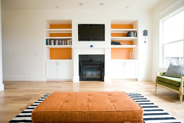 TerryHooker8's tweet photo. Have you ever realized that the cushion you rest your feet on has so many purposes? The ottoman has come a long way!

Don’t overlook this handy piece of furniture for space-saving, or just making a
 https://t.co/PgnzBTpZ67 https://t.co/rbvIU05Nxs