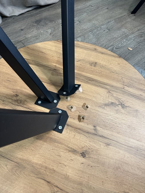 The video shooting went well... now we don't have a table 😅🤪 https://t.co/Apn2v7WCva