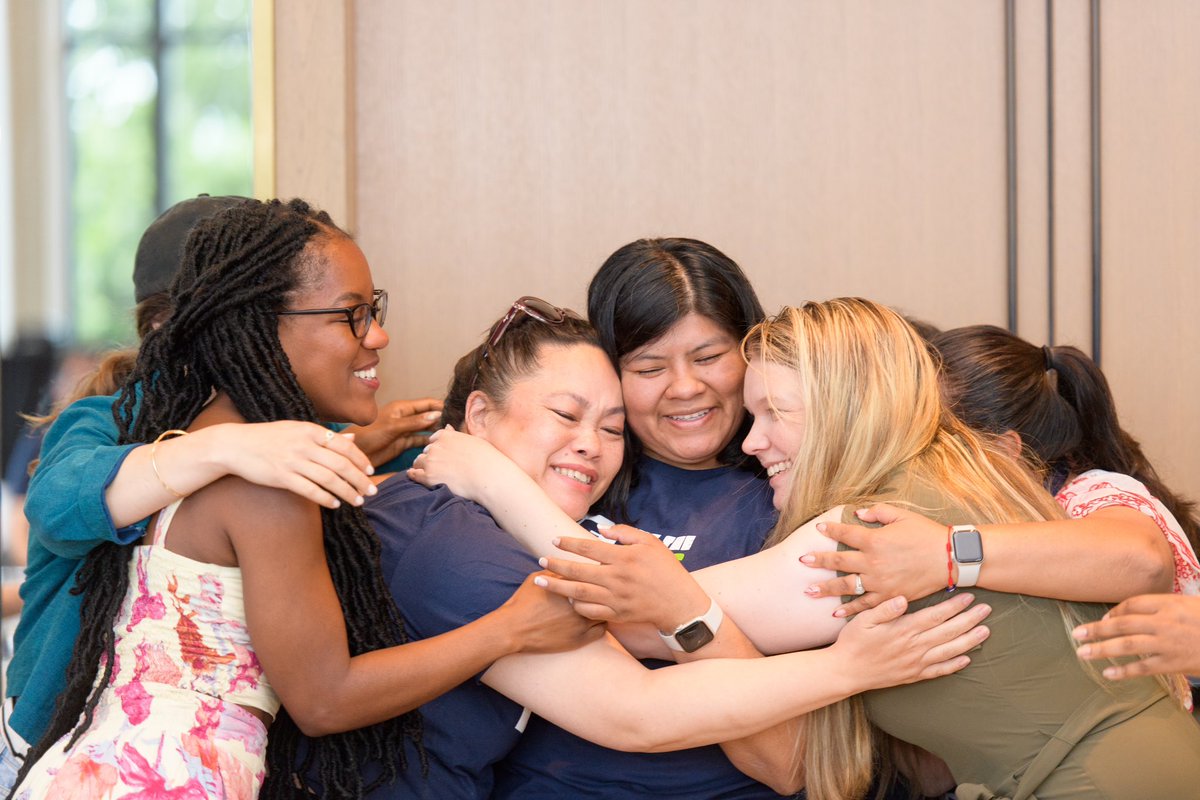 1️⃣1️⃣5️⃣9️⃣ photos of #YEO2024 — now available! flic.kr/s/aHBqjByESU