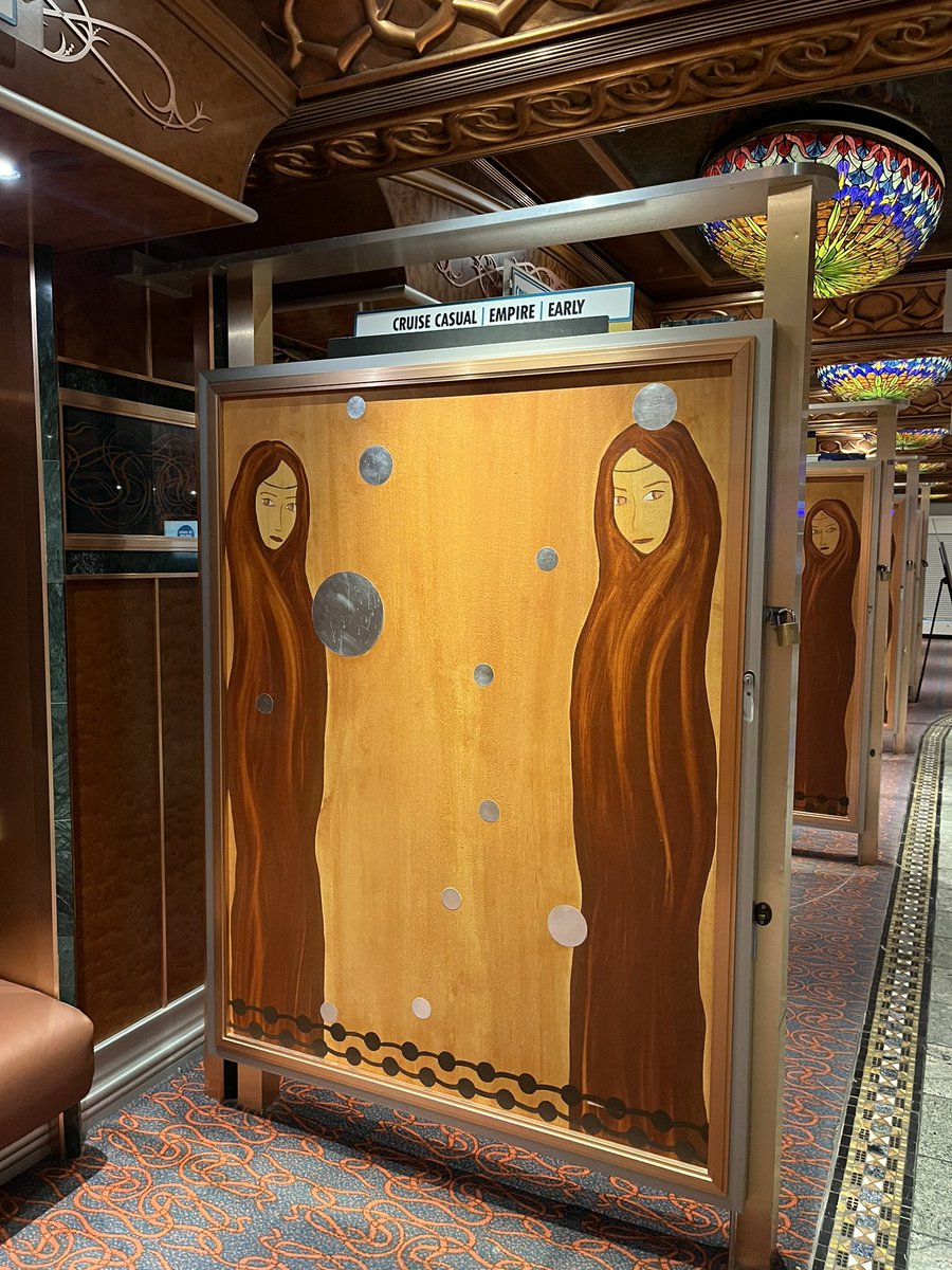 thiscruiselife's tweet photo. While many of the original Joe Farcus design elements have been replaced on board Carnival Spirit throughout the years, there’s still plenty of him around if you look for it! #JoeFarcus #CarnivalSpirit https://t.co/ImSYsIKQJf