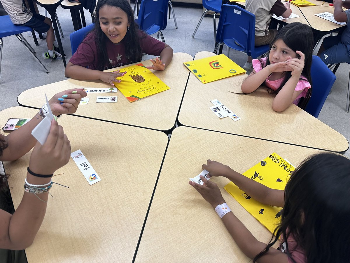 MaestraKarisma's tweet photo. Day 2 of our Summer Language Camp for Multilingual Learners. Station teaching at its finest. #seasons #week1camp #sorting #labeling https://t.co/YpBBAbnC8l