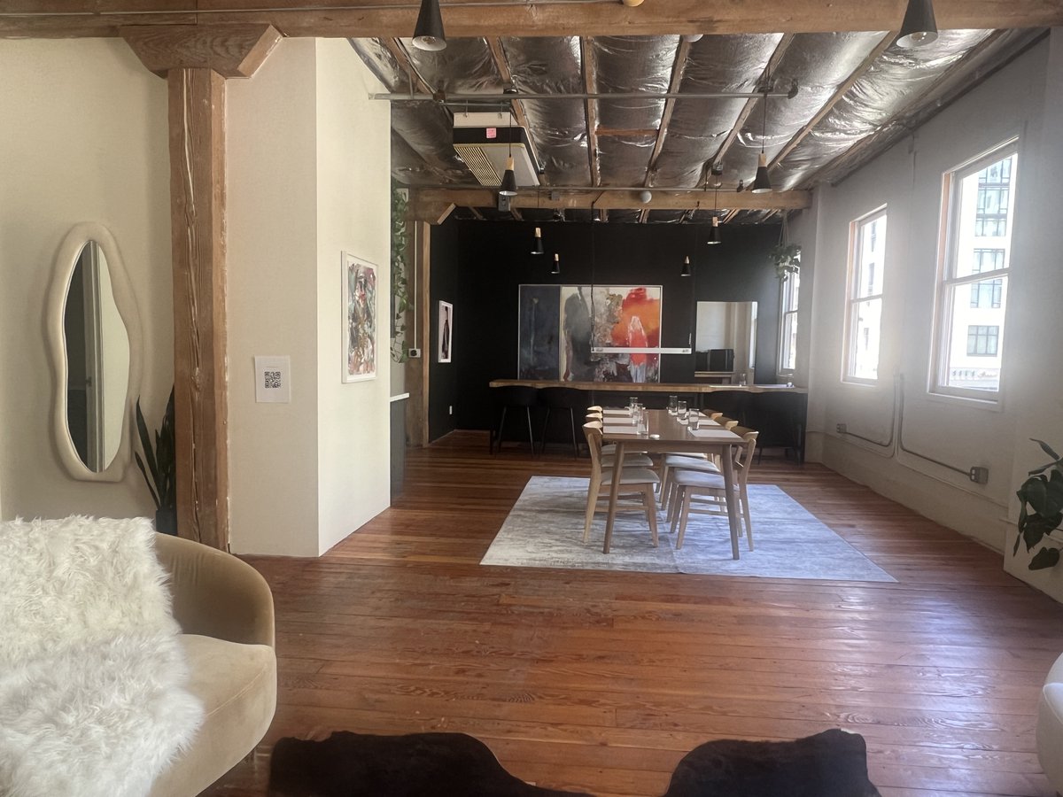 TheSpaceSD's tweet image. Steps from @PetcoPark , the perfect space for all of your Event needs! #petcopark #SDeventspace #Downtownsandiego #Gaslamp