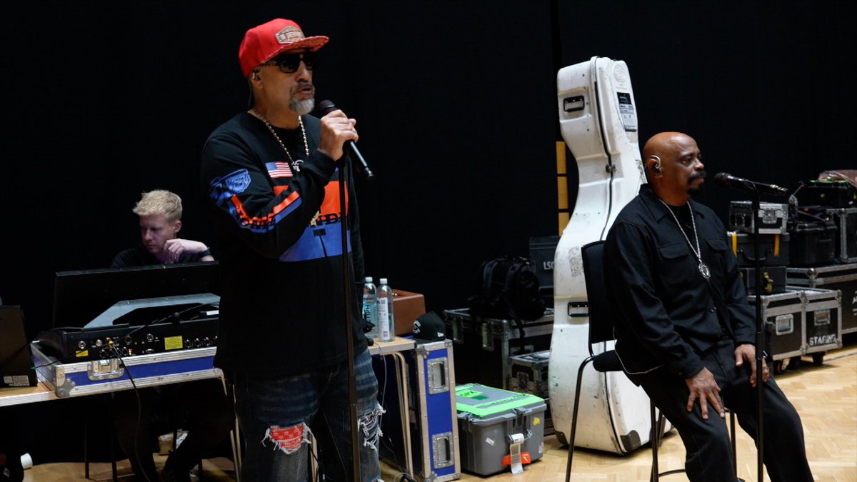 TonyD9999's tweet photo. Today #infrontofmylens were #rap legends #CypressHill @cypresshill https://t.co/GXLV6hB2IT