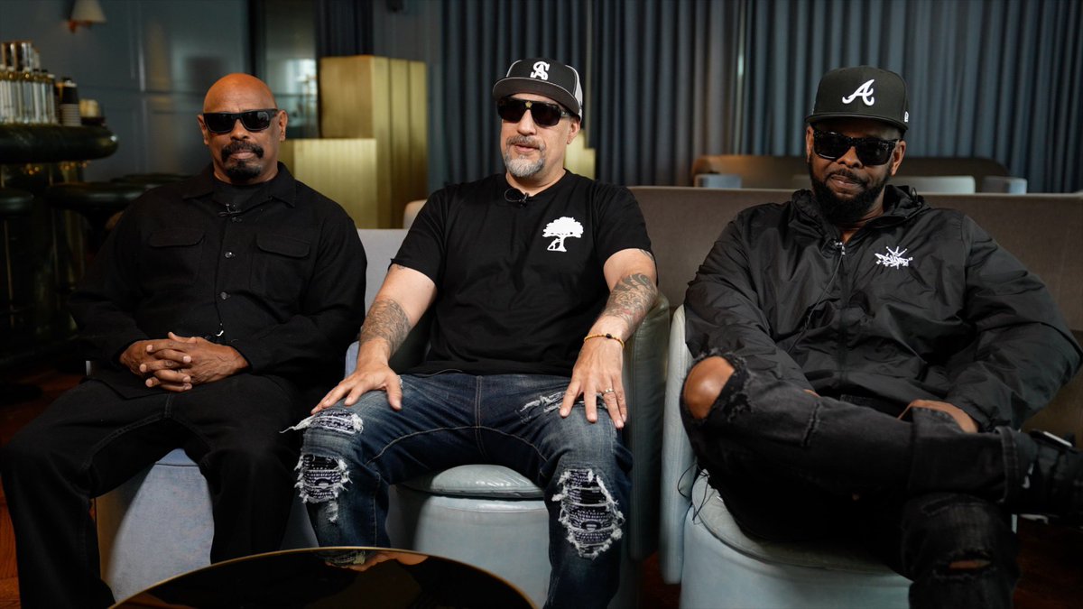 TonyD9999's tweet photo. Today #infrontofmylens were #rap legends #CypressHill @cypresshill https://t.co/GXLV6hB2IT