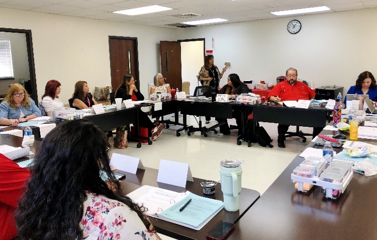 ESCRegion2's tweet photo. Education Service Center,  Region 2 Texas Instructional Leadership (TIL) Coaches collaborated with Robstown administrators to plan school-wide culture and routines for 2024-2025. Robstown is gearing up for a breakout year of success and growth! #ESC2 https://t.co/sHqL61Q5ul