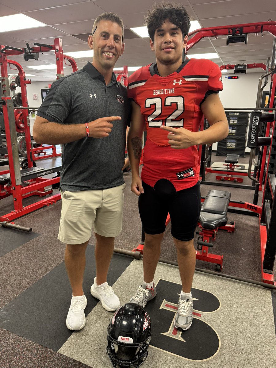 JoseEljachJr's tweet photo. After an amazing visit at Benedictine College I am truly blessed to receive an offer from @RavenFootballBC! @humphreys_coach @Coach_dcMiller @CoachKoch_BC @Coach_Merfeld @JoelOsborn_BC https://t.co/DEqVnfb1ao