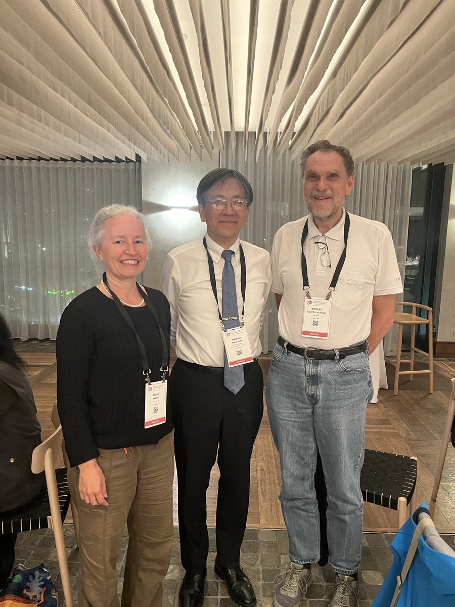 AkveldMeike's tweet photo. Presidential meeting #icme15 (#AKSF, #IMU , #WFNMC ) https://t.co/1322PUIqox