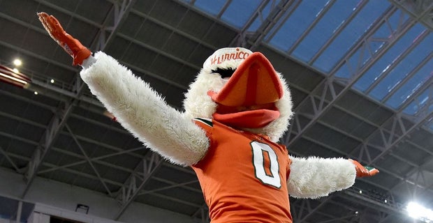 Gaby Urrutia (@gabyurrutia247) on Twitter photo Frank Tucker, who runs <a href="/TheCribSouthFLA/">Frank Tucker</a>, is set to join Miami's recruiting department as a recruiting relations coordinator, <a href="/247Canes/">InsideTheU</a> has learned.
Tucker has strong ties to the South Florida community.
247sports.com/college/miami/… Frank Tucker, who runs <a href="/TheCribSouthFLA/">Frank Tucker</a>, is set to join Miami's recruiting department as a recruiting relations coordinator, <a href="/247Canes/">InsideTheU</a> has learned.
Tucker has strong ties to the South Florida community.
247sports.com/college/miami/…