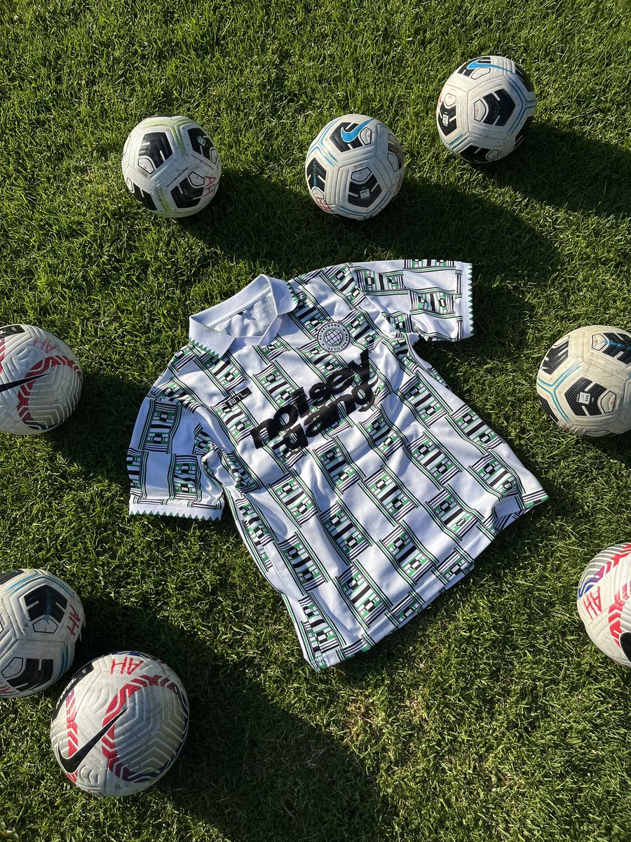 noisesintl's tweet photo. Join the gang with the new Summer Team Jersey! 🌎 

This will be a limited drop so get yours before they’re gone! 

Pre-sale starts today (7/9) and ends this Friday (7/12) @ 12PM PST. Don’t wait! https://t.co/Xr2m5SDp0S