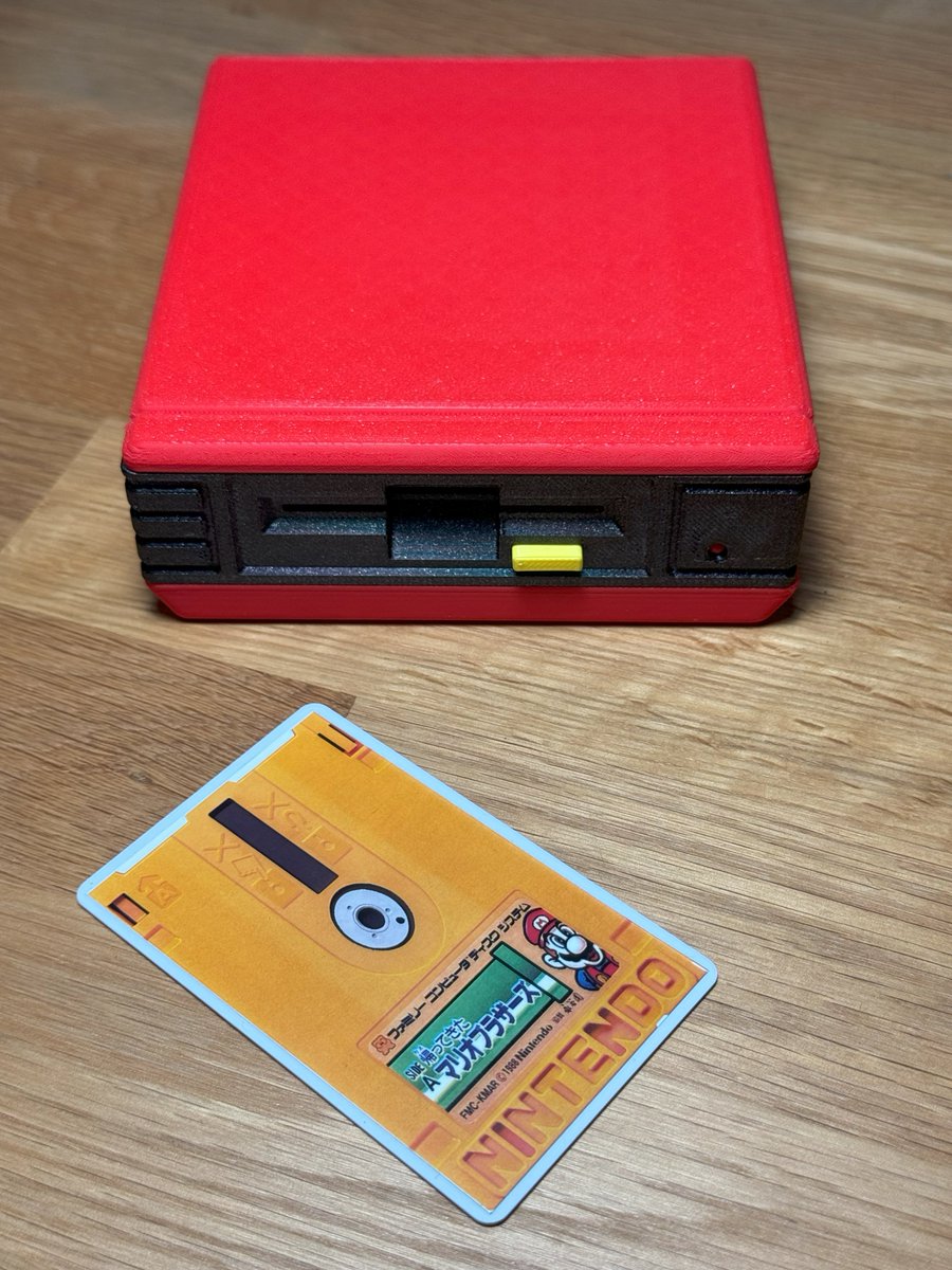 Bedroom_Ninja's tweet photo. First version of the #TapTo NFC-DS case now available on Printables https://t.co/tl2JZBFqcj

NB This version does not have a working eject button.  

If anyone is interested in a fully built NFC-DS NFC reader, let me know and I'll add it to my Ko-fi shop https://t.co/akQj69eQhi https://t.co/ftqTMZsLSO