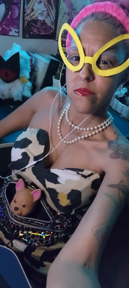 dannifoxxy's tweet photo. Vamos comemorar o 1 ano do jogo do Irmão do jorel!!!
Vambora que tem 4 Keys pra vocês de presente do jogo!!!
@LeveelGG
@copastudio @DoubleDashSTU 
 #irmaodojorel #irmaodojoreleojogomaisimportantedagalaxia #doubledash #copastudio https://t.co/k1MOmB0kkJ