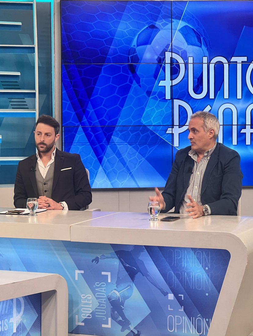 dmartindorta's tweet photo. Gracias @Punto_Penal por la invitación del domingo al mediodía!! https://t.co/4rTSRD08EX