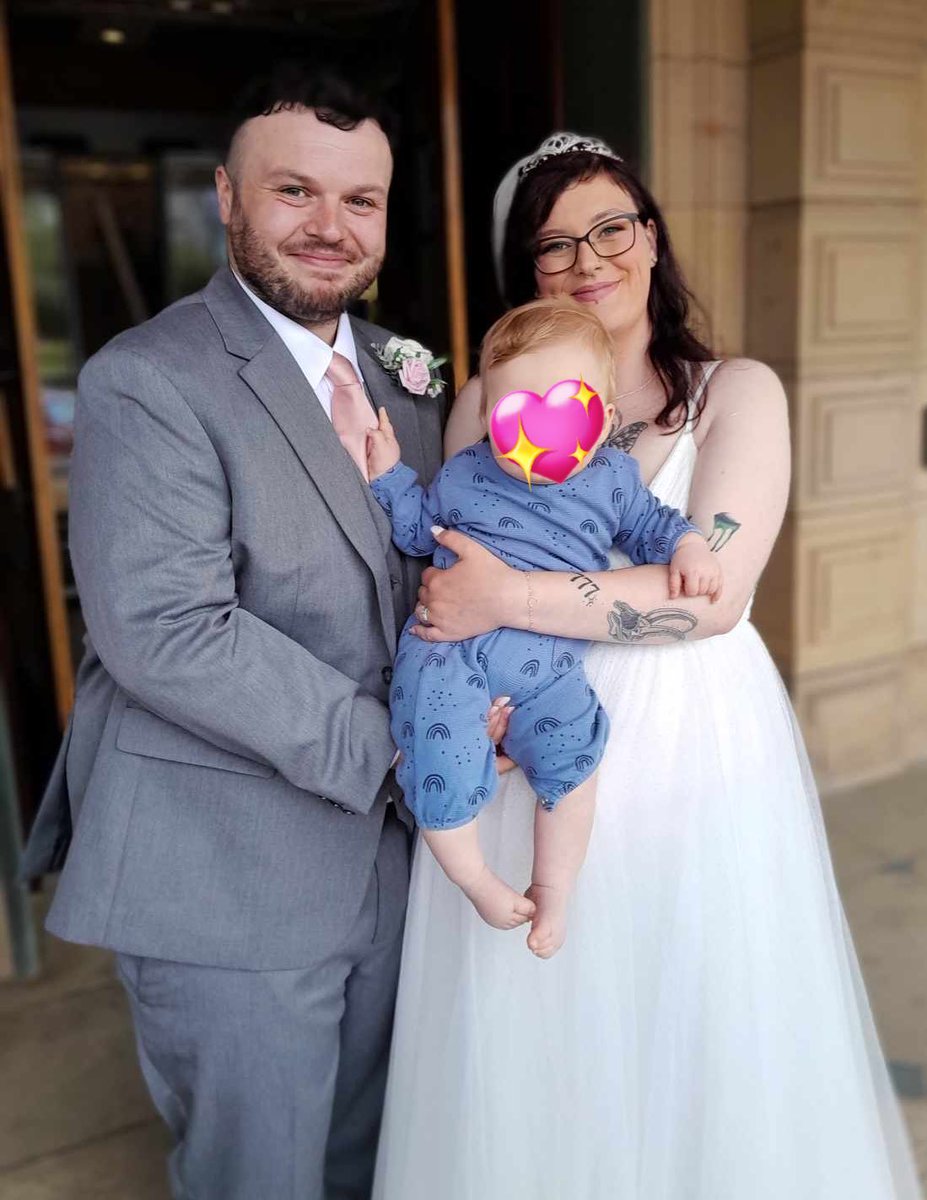 cosyfaerie_'s tweet photo. Officially Mrs. M ❤️ https://t.co/fRukzUWrMa