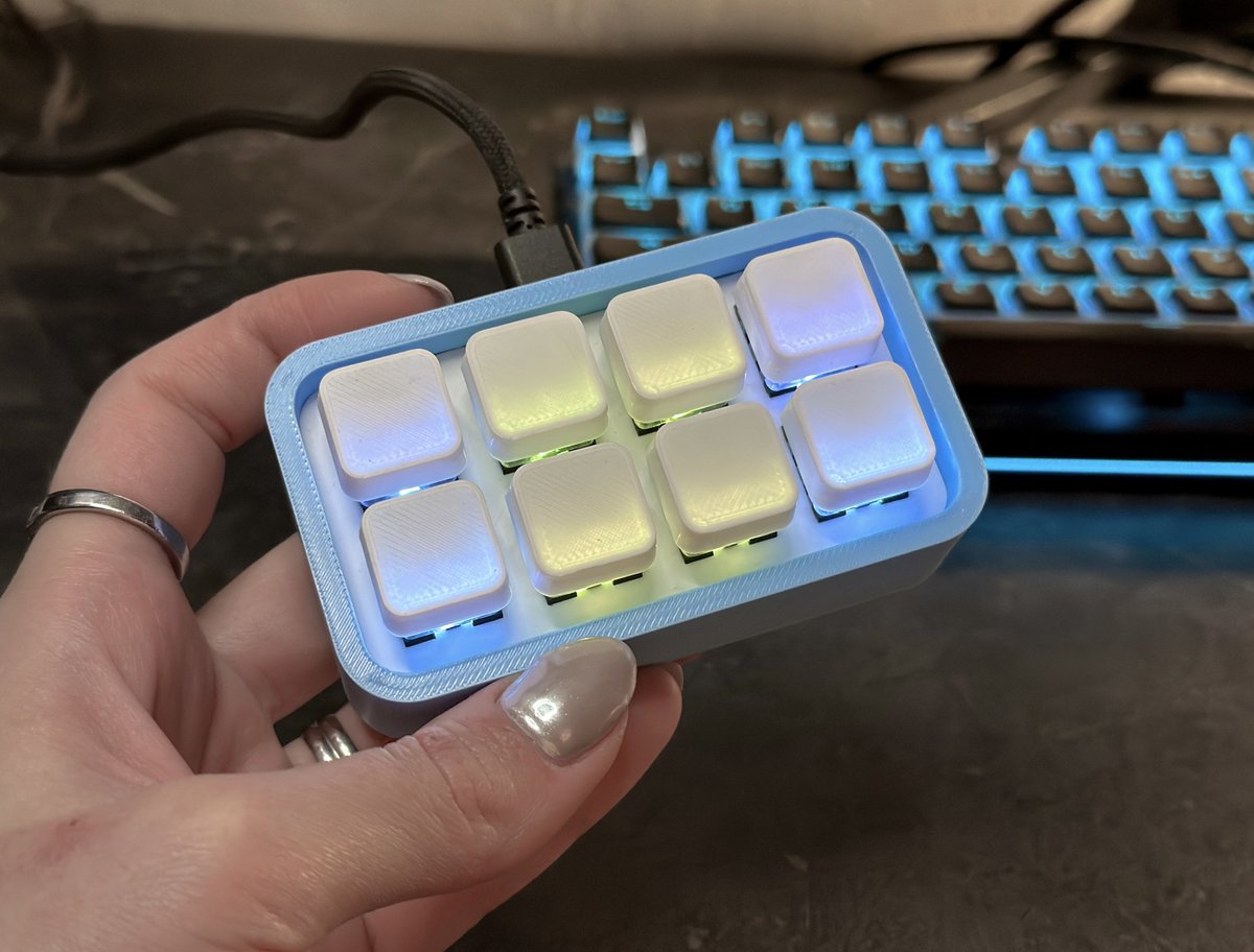 Churrosoft tweet media