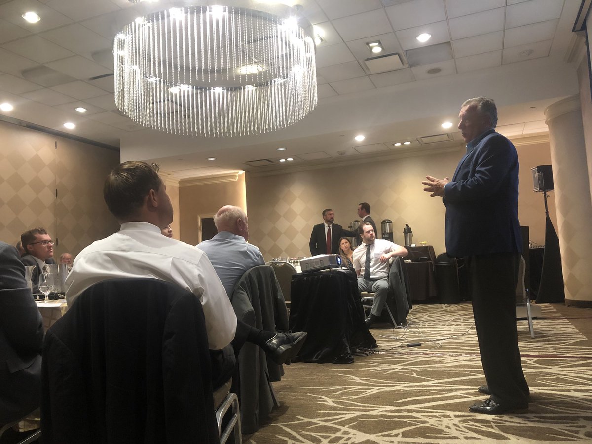 Tammie Sloup tweet media