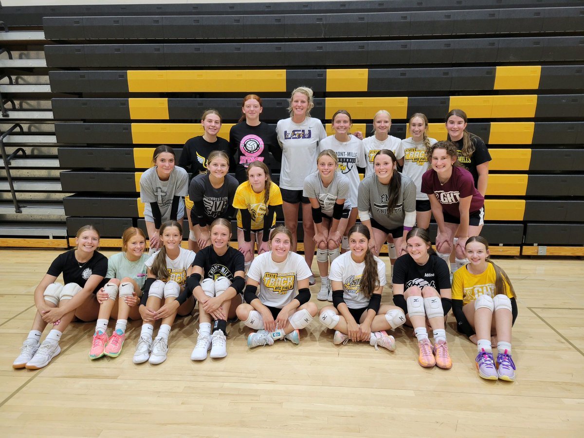 We had the opportunity to learn from THE Jess Schaben Lansman today! After couple state championships in HS, playing at the D1 level at ISU and LSU and lastly playing for Omaha Supernovas, it’s safe to say we learned a thing or 2 today. Thank you Jess!!