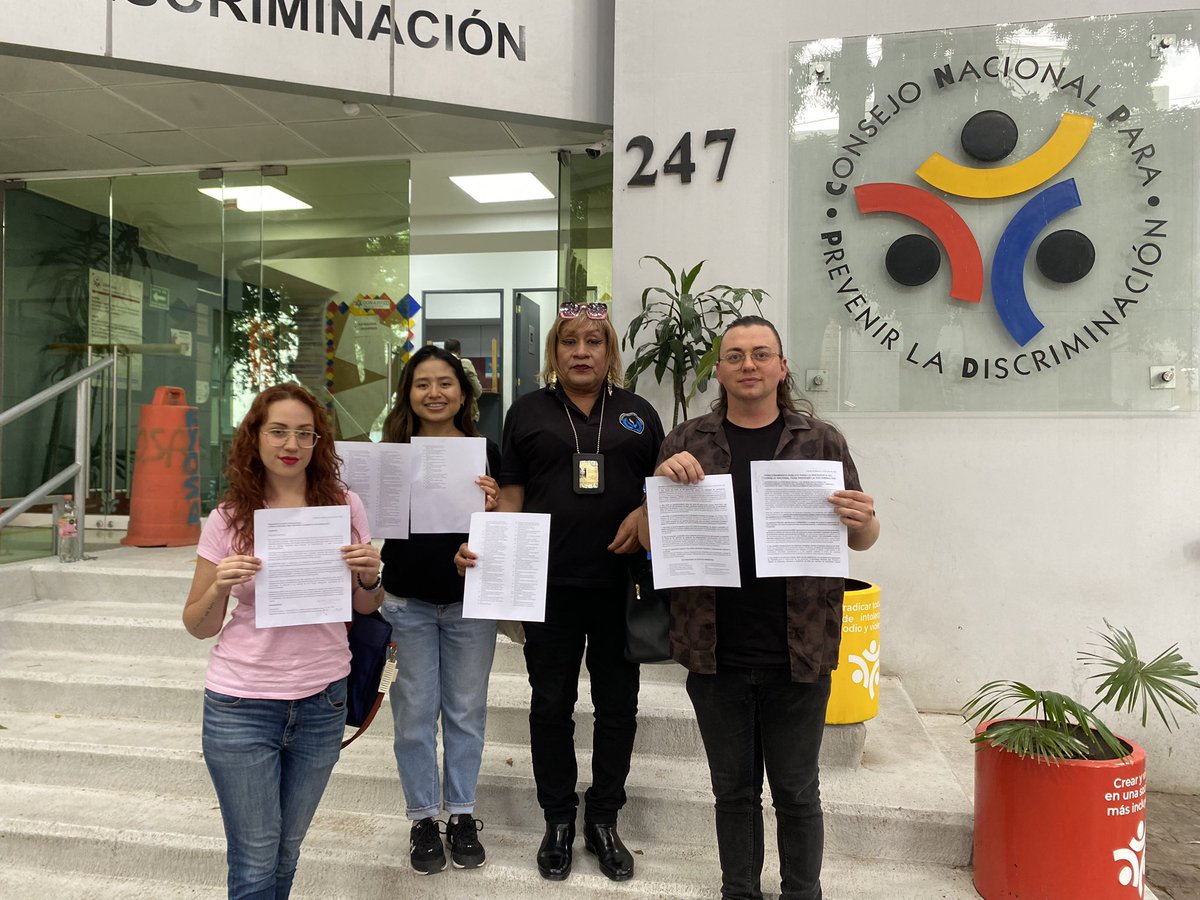 aurel_gt's tweet photo. Hoy entregamos 107 firmas de activistas 🏳️‍🌈🏳️‍⚧️de diversos estados para exigir a @CONAPRED @CMoralesReza emita los pronunciamientos y exhortos necesarios para reconocer y atender las violencias, discriminación y exclusión contra las poblaciones de la diversidad sexual y de género. El #CONAPRED es un logro de la sociedad civil y debe fortalecerse en colectivo con participación ciudadana. Vamos por una nueva Ley General de Prevención, Atención, Sanción, Justicia y Reparación de la Discriminación.