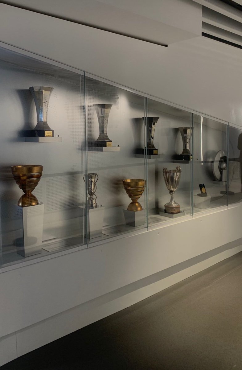 mai_fcim's tweet photo. une occasion dans une vie que je n'oublierai jamais! ❤️💙 (il y a un an) https://t.co/2vQdgfxMLD