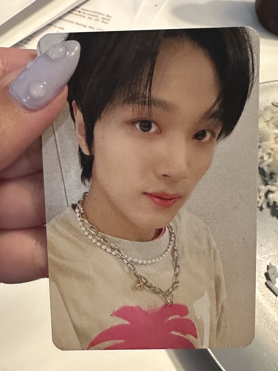elaix98's tweet photo. y’all look what @marvelousmare43 got me 😭😭😭 https://t.co/DP0sPwcuHU