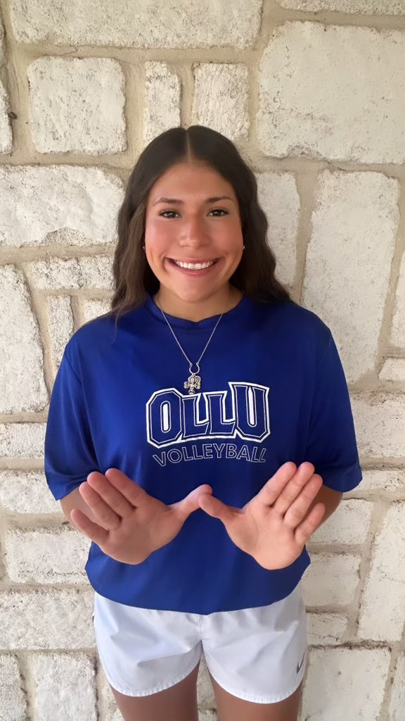 Love it when things just work out…great student, all district performer from a strong family, and our neighbor school Holy Cross - Mikayla Arce is going to be a Saint!!!
