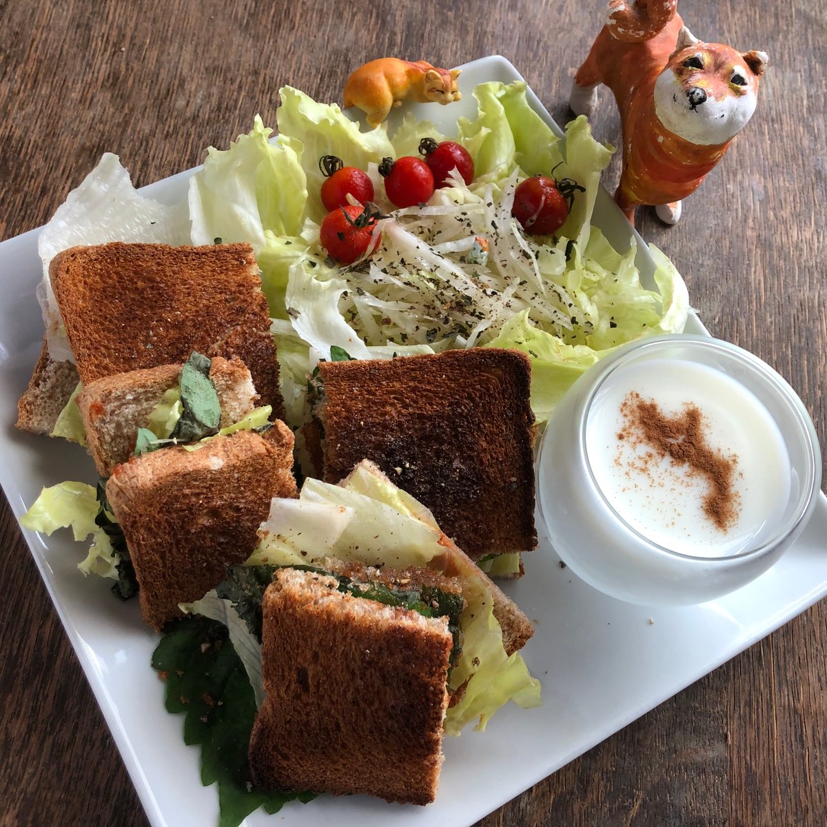 44310410's tweet photo. 20240710wed #妄想カフェ443 #朝ご飯 #朝食 #朝ごはん #あさごはん #ぼっちごはん #おうちごはん #breakfast #colazione #Petitdéjeuner #ワンプレート #朝ごパン #YKベーキングカンパニー #全粒粉入りブラン食パン🧆#コロッケパン #コロッケサンド #旨じゃがコロッケ #Toastsand #低脂肪牛乳 #cinamon https://t.co/rOP27PGcy1