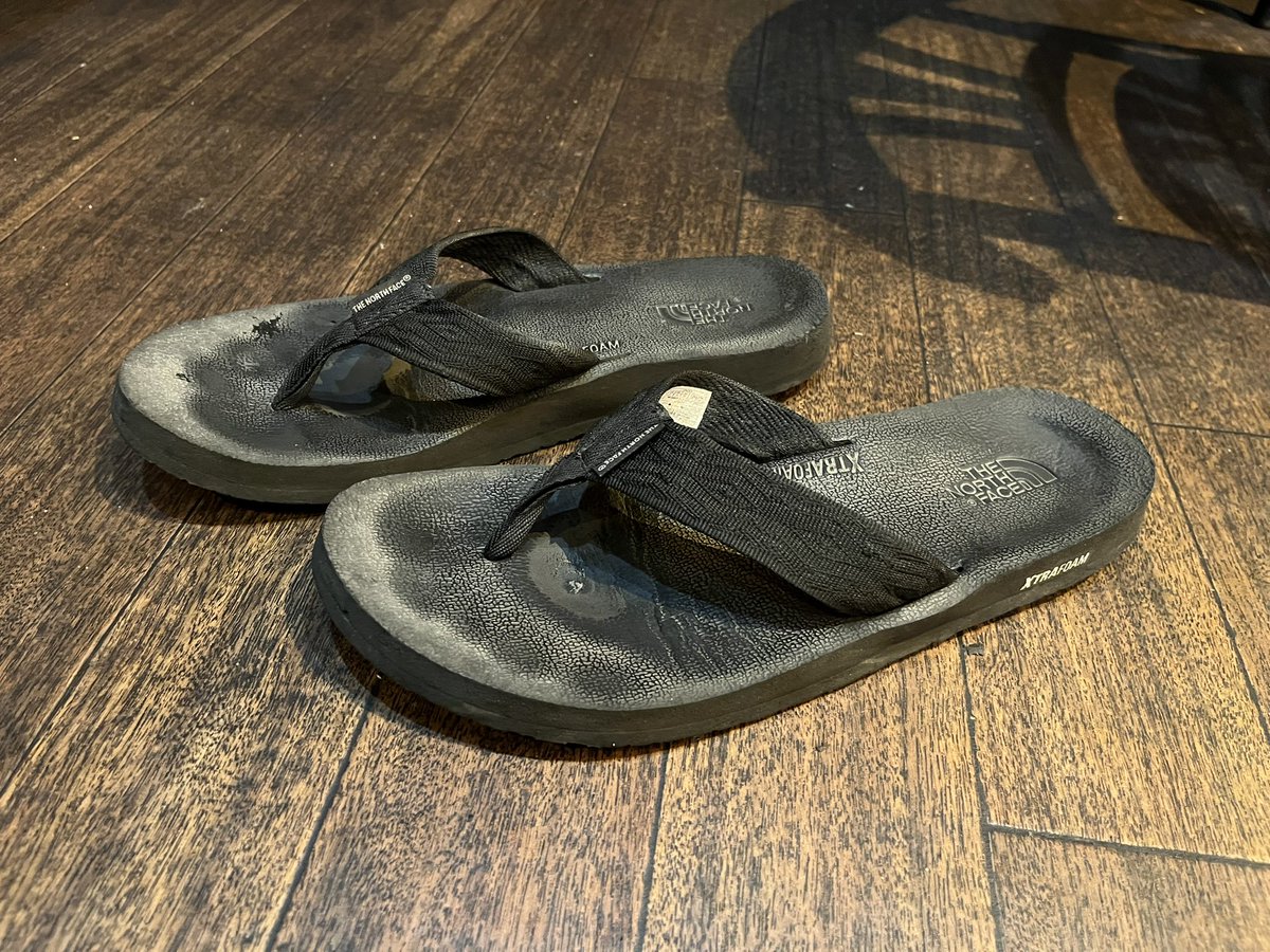 MaoHiroto's tweet photo. 休み明けの昨日のランチタイム、思ったより忙しく、あたふたしてしまいました😅
暑い中ありがとうございます😊
今日も気持ちで頑張ります🇹🇭
#THENORTHFACE
#LEVELBEER https://t.co/ovJaJYLaeQ