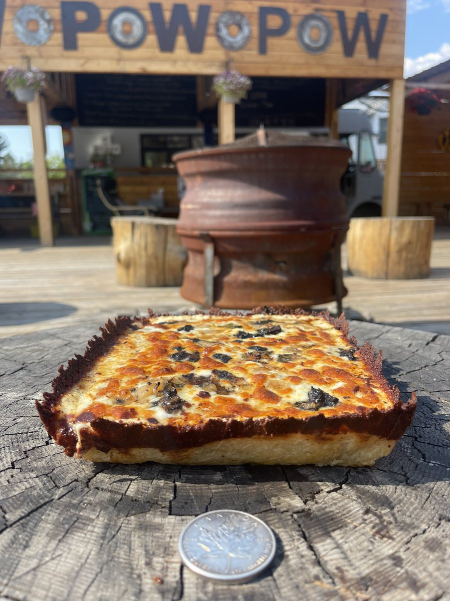 Without Papers Pizza tweet media