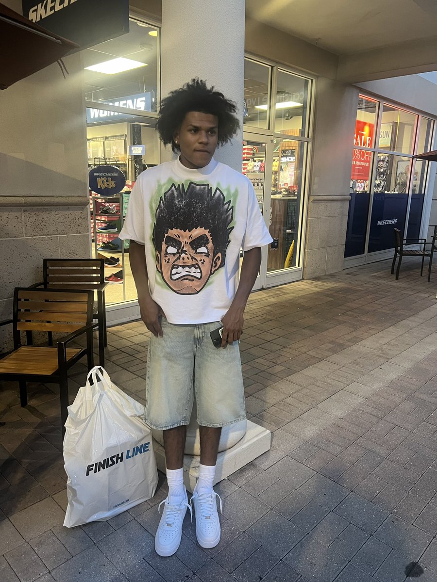 Angela Mckenzie tweet media