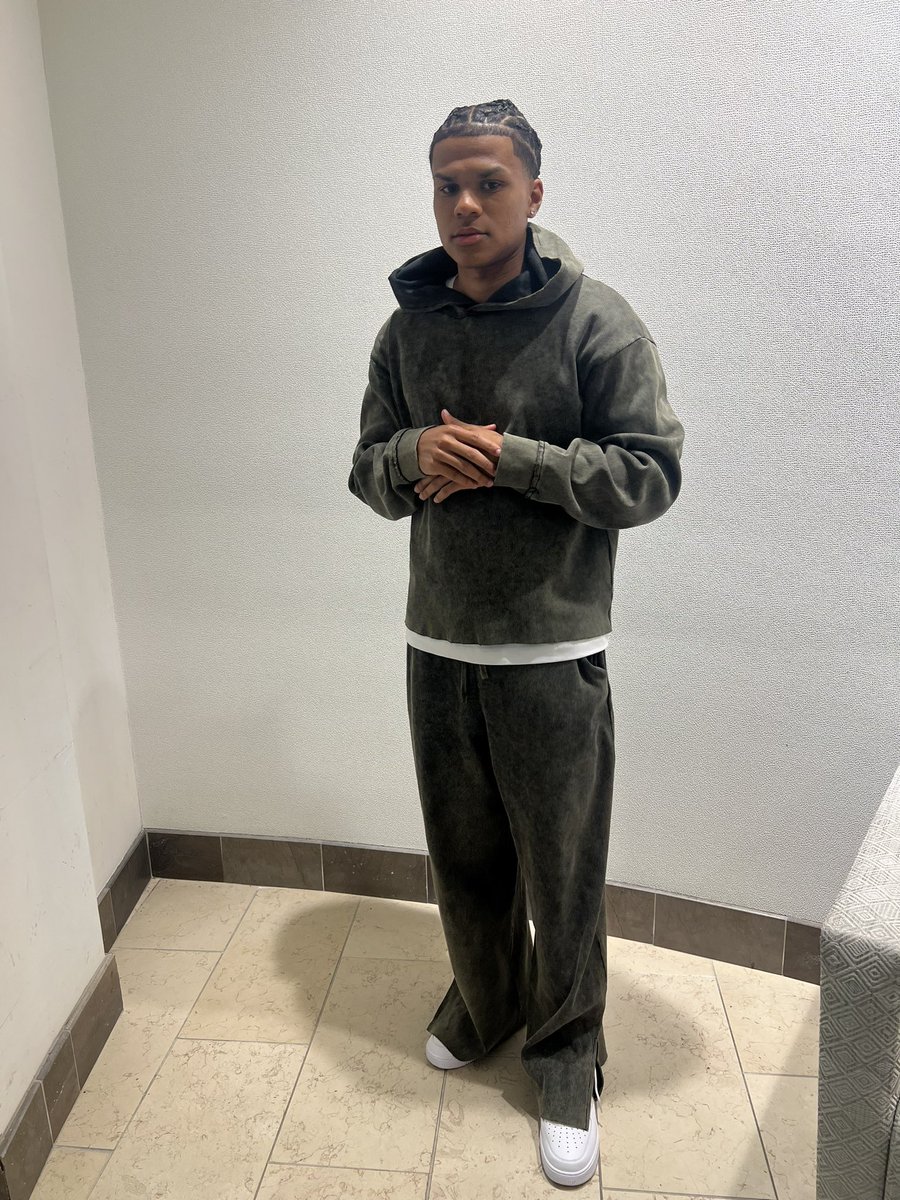 Angela Mckenzie tweet media