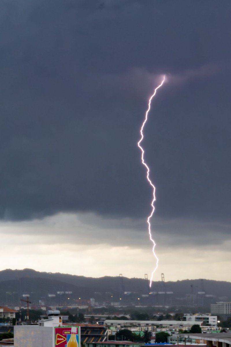 Tarde tormentosa en Panamá