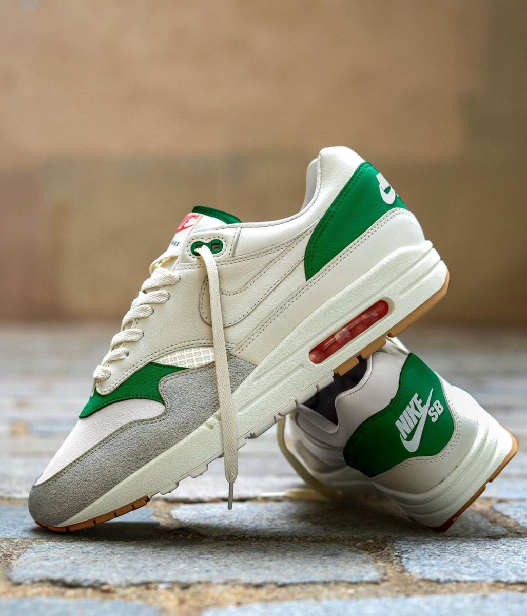 air max 1 pine green