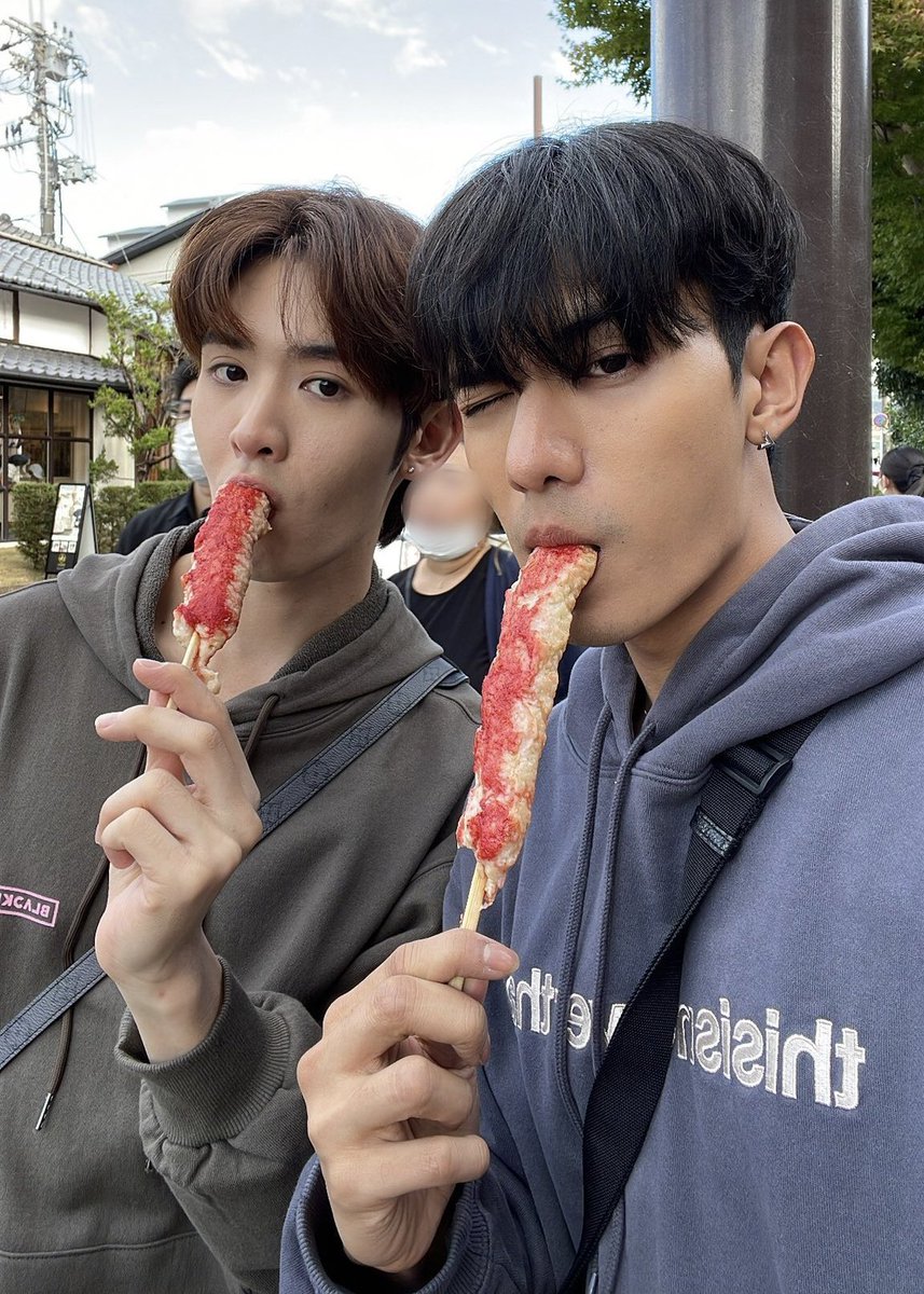 dawjatoma90's tweet image. ขอบคุณ #NetJames ที่ทำให้ช่วงชีวิตหนึ่งของฉันมีความสุข...

🌞 Morning... 🖤🤍🌼🌷✨🌟💫 #แฟนๆของเน็ตเจมส์