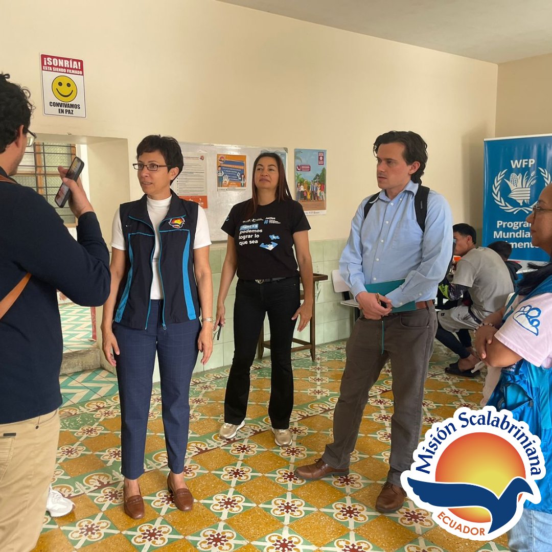 Scalabrinianas's tweet photo. La Mision Scalabriniana recibió la visita de  ACNUR Ecuador y los oficiales de proyectos del donante @PRM (Programa Regional sobre Migración), en el Centro de Atención Integral Cristo Peregrino ubicado en Ibarra, Imbabura.
 #ACNUR #DerechosHumanos #derechosdelmigrante #Ibarra https://t.co/iTu7uGCw1O