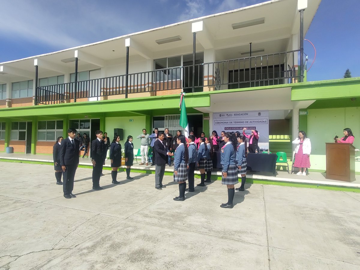 epo191's tweet photo. La EPO191 realiza la ceremonia de Clausura del Ciclo Escolar 2023-2024.
Gracias por el trabajo realizado a Docentes, Estudiantes, Padres de Familia, Directivos y personal administrativo y manual.
@SeducEdoMex 
@DGEMSedomex 
@dbg_epoem 
@ZBg025 https://t.co/xOCTF9RNAU