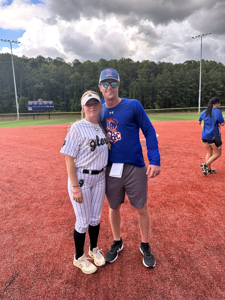 MakaylaCalland2's tweet photo. Had such an amazing time at the Georgia Highlands Camp today! @Coach_Tuck18 https://t.co/JV2XGE0vfz