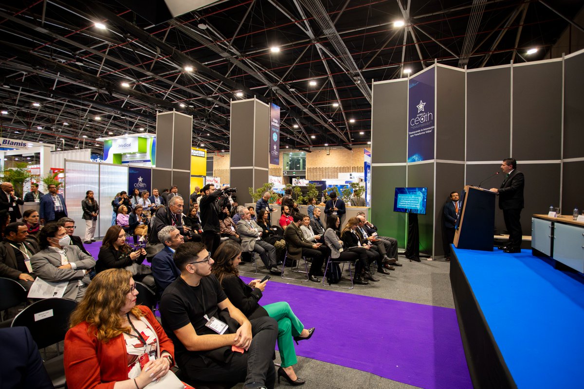 CorferiasBogota's tweet photo. Con la inauguración y entrega de distinciones, Estrella CEATH, finaliza la primera jornada de ferias.
¡Hasta el próximo 12 de julio disfrute de #Meditech y #Odontotech!
¡Los esperamos!
Construyendo el futuro de la salud y la odontología
https://t.co/RXPhdqKPCj https://t.co/UXJL80HGzy