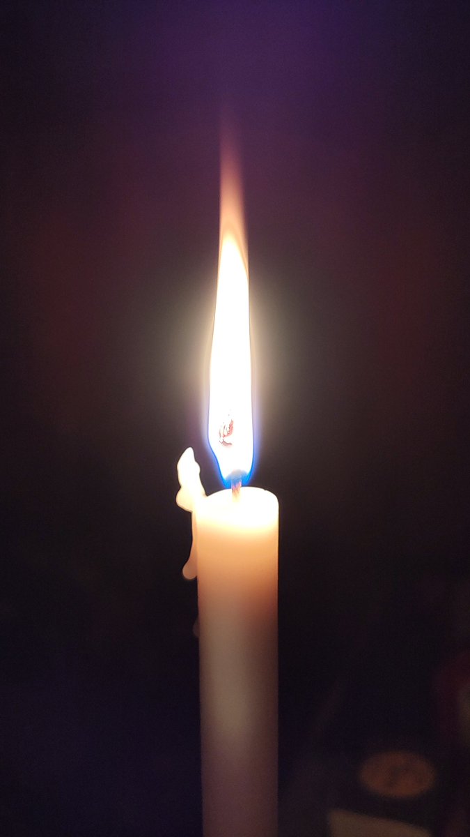 PapitoRocK's tweet photo. Otra vez #SinLuz que pasa @OficialEdesur si hay partido no laburan ? La segunda noche que nos dejan #sinluz #edesur https://t.co/JosdoKqS8M